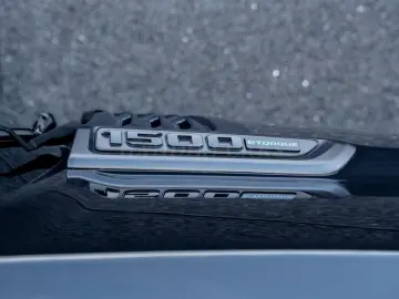 Dodge RAM 1500 E-TORQUE LARAMIE - V8 HEMI