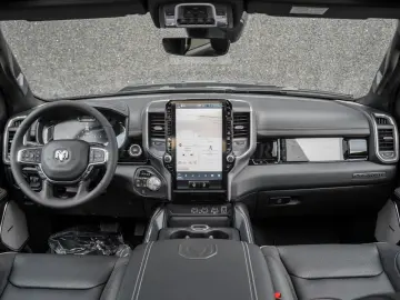 Dodge RAM 1500 E-TORQUE LARAMIE - V8 HEMI