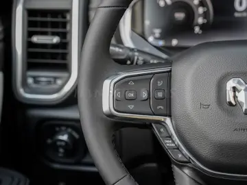 Dodge RAM 1500 E-TORQUE LARAMIE - V8 HEMI