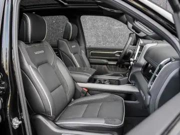 Dodge RAM 1500 E-TORQUE LARAMIE - V8 HEMI