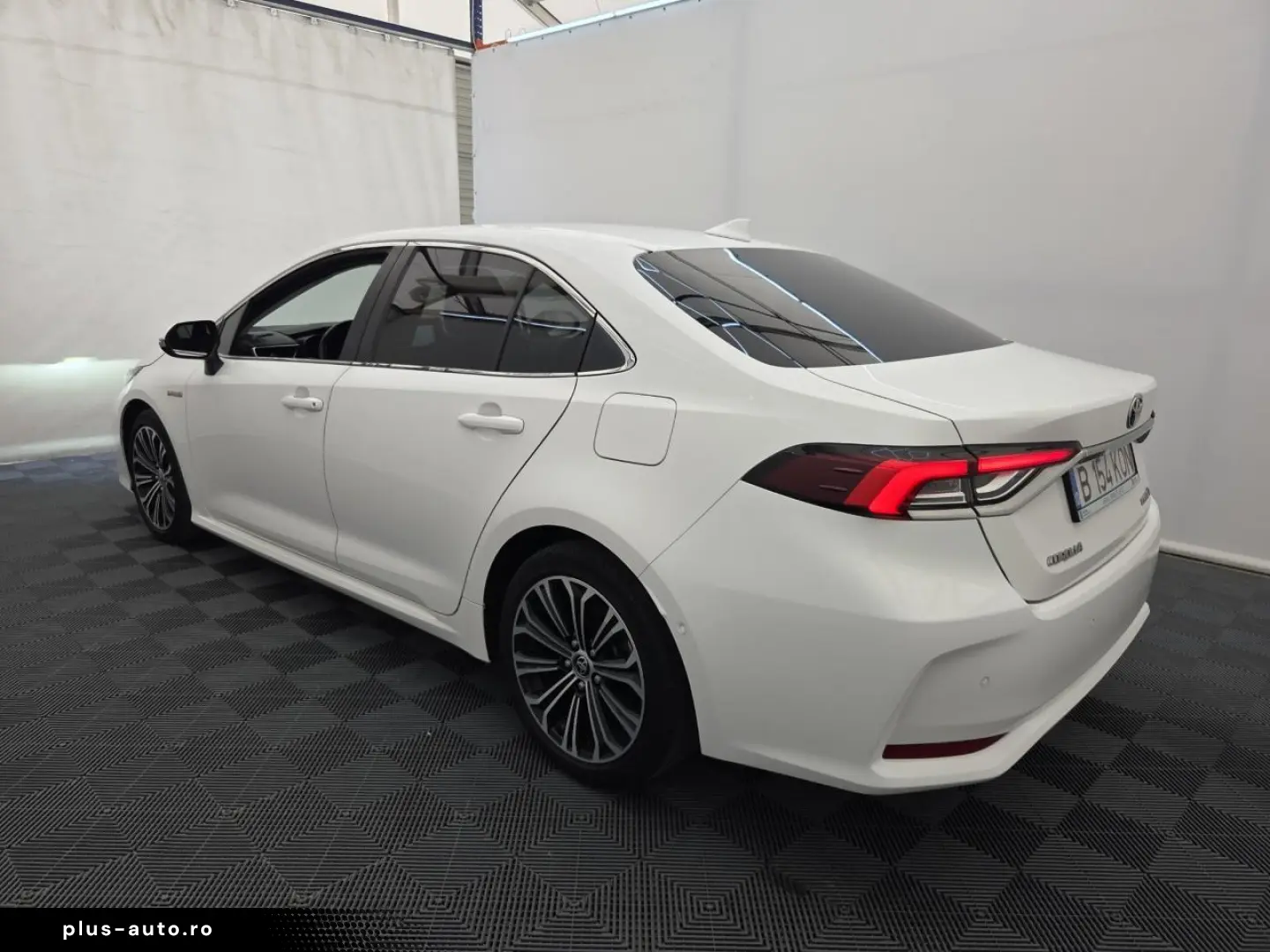 Toyota Corolla 1.8 Hybrid Exclusive HSD E-CVT