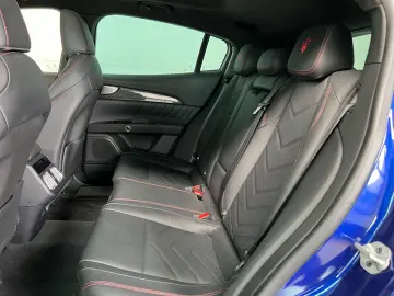 MASERATI Grecale 3.0 V6 Trofeo Fahr-Assist2 Sonus 1.Hand