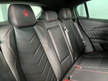 MASERATI Grecale 3.0 V6 Trofeo Fahr-Assist2 Sonus 1.Hand