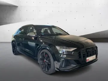 AUDI SQ8 4.0 TFSI Quattro Navi Matrix Head Up Ahk Sbl
