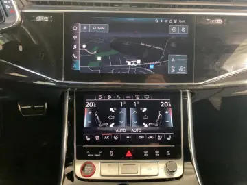 AUDI SQ8 4.0 TFSI Quattro Navi Matrix Head Up Ahk Sbl