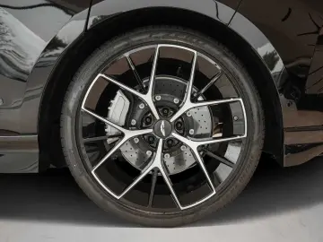 ASTON MARTIN DBX707 MJ 25