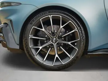 ASTON MARTIN V8 Vantage Roadster   NP. 283.000€