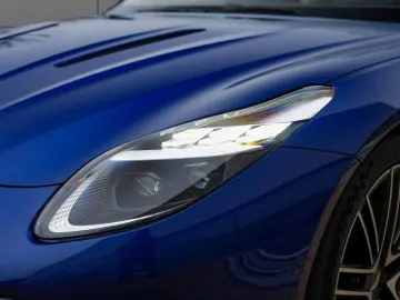 ASTON MARTIN DB12 Volante