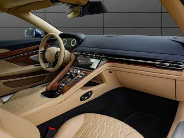 ASTON MARTIN DB12 Volante