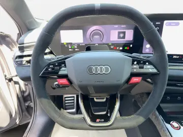 Audi RS 5 Sedan Sport - PHEV - Panoramic - Carbon Ceramic