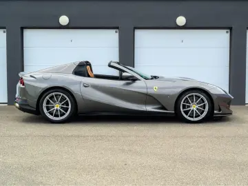 FERRARI 812 GTS ATELIER   LIFT   CARBONE   TVA