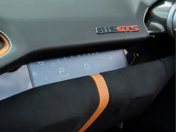 FERRARI 812 GTS ATELIER   LIFT   CARBONE   TVA