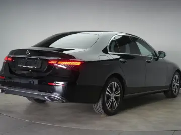 Mercedes-Benz E 220 d 9G-Tronic Avantgarde CarPlay Distronic