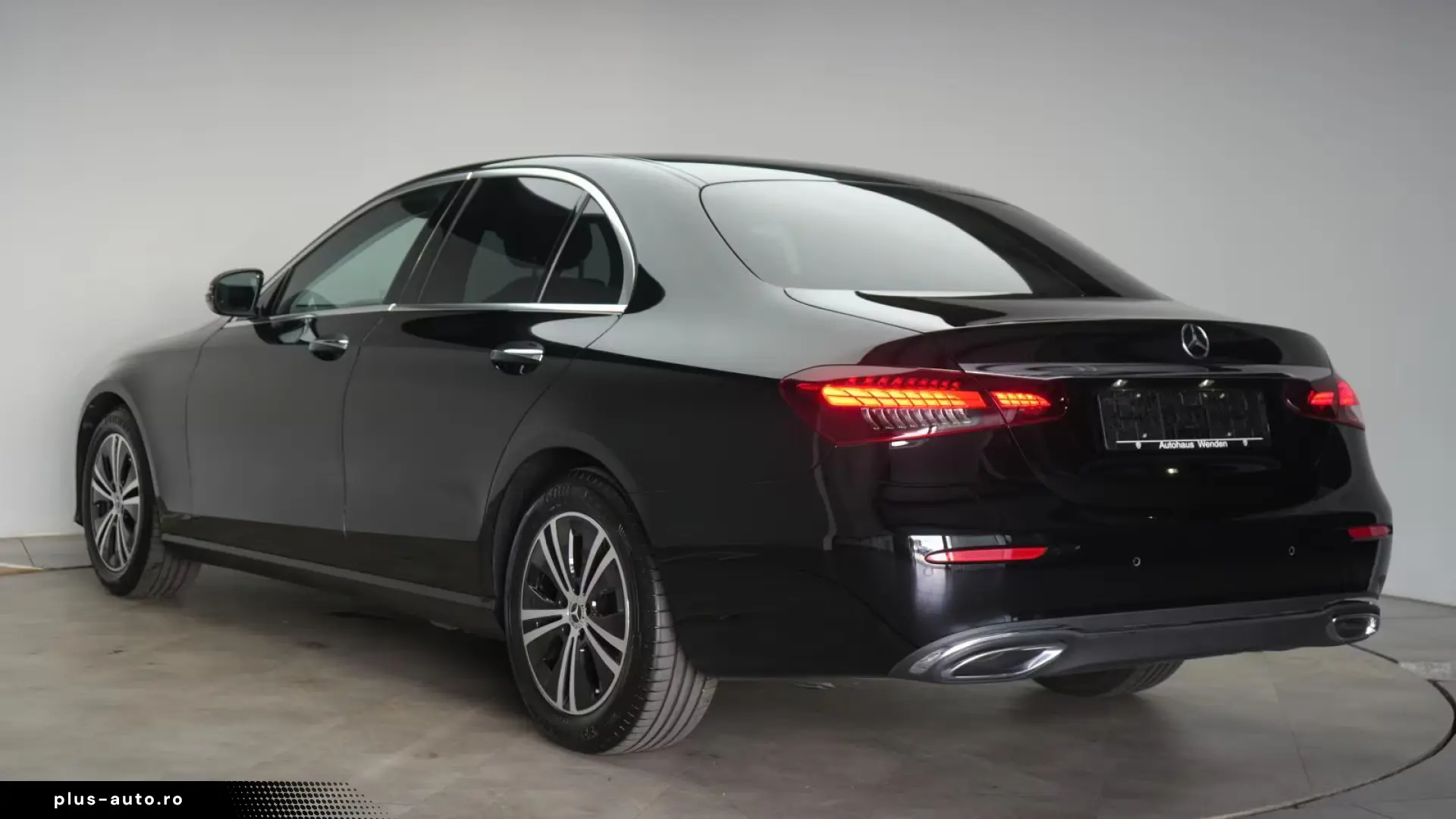 Mercedes-Benz E 220 d 9G-Tronic Avantgarde CarPlay Distronic