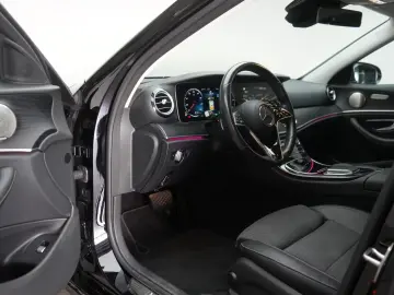 Mercedes-Benz E 220 d 9G-Tronic Avantgarde CarPlay Distronic