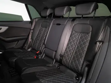 AUDI SQ8 4.0 TFSI QU ADVANCED BLACK SOFT MATRIX 3D B&
