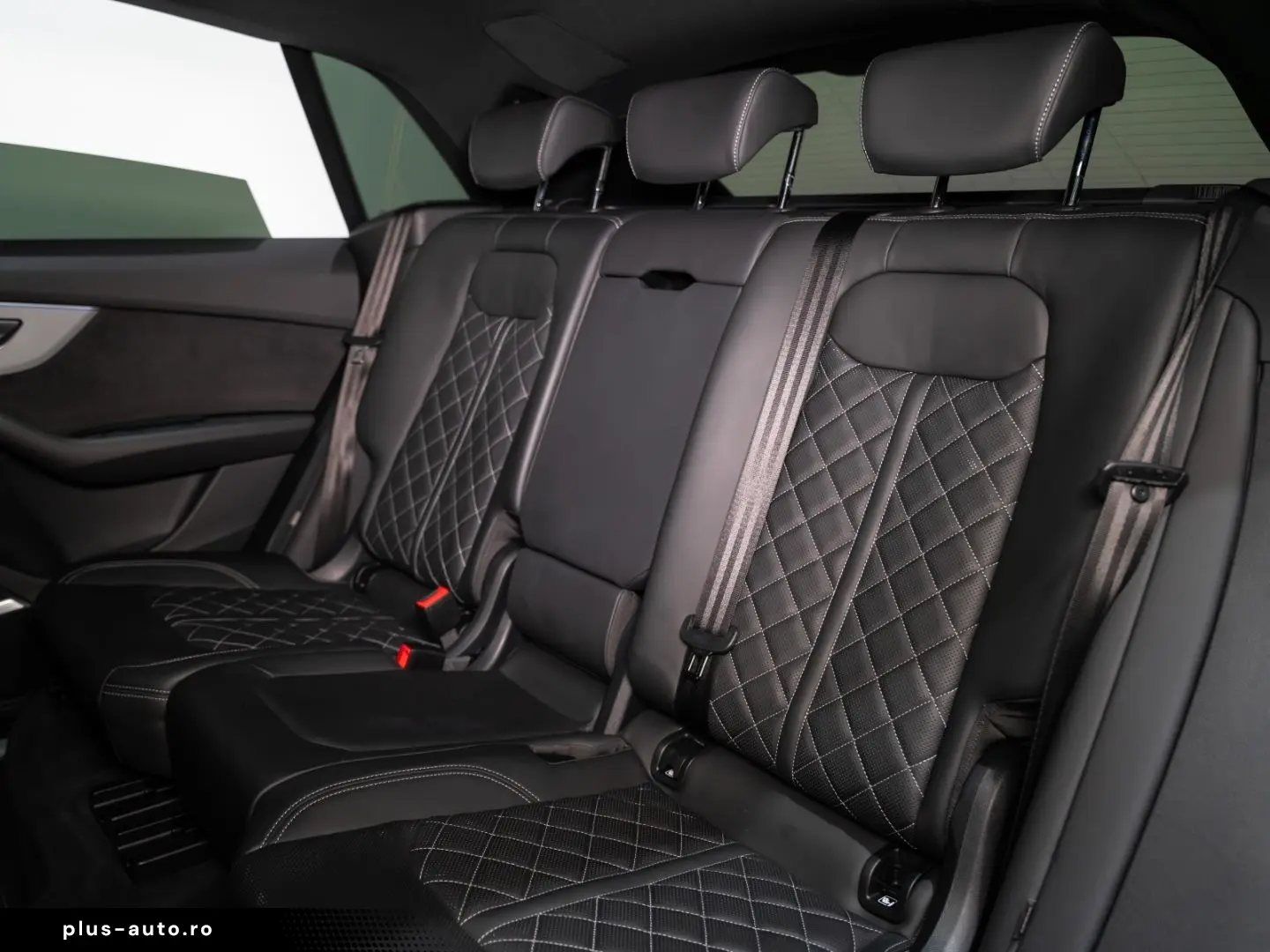 AUDI SQ8 4.0 TFSI QU ADVANCED BLACK SOFT MATRIX 3D B&