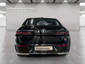 BMW 740d xDrive Limousine Standheizung Kamera Alarm