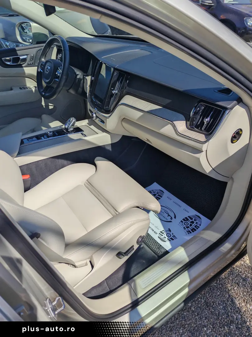 VOLVO XC 60 HYBRID PLUG-IN T8 AWD INSCRIPTION