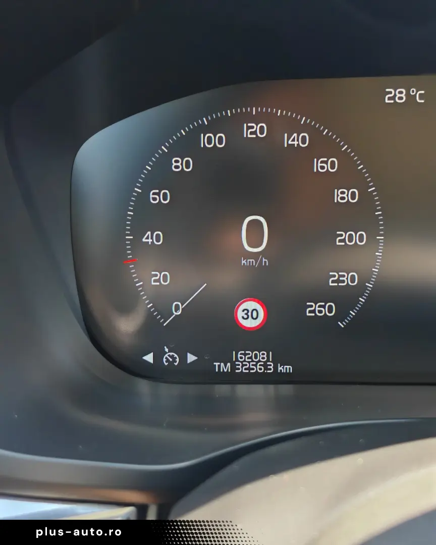 VOLVO XC 60 HYBRID PLUG-IN T8 AWD INSCRIPTION