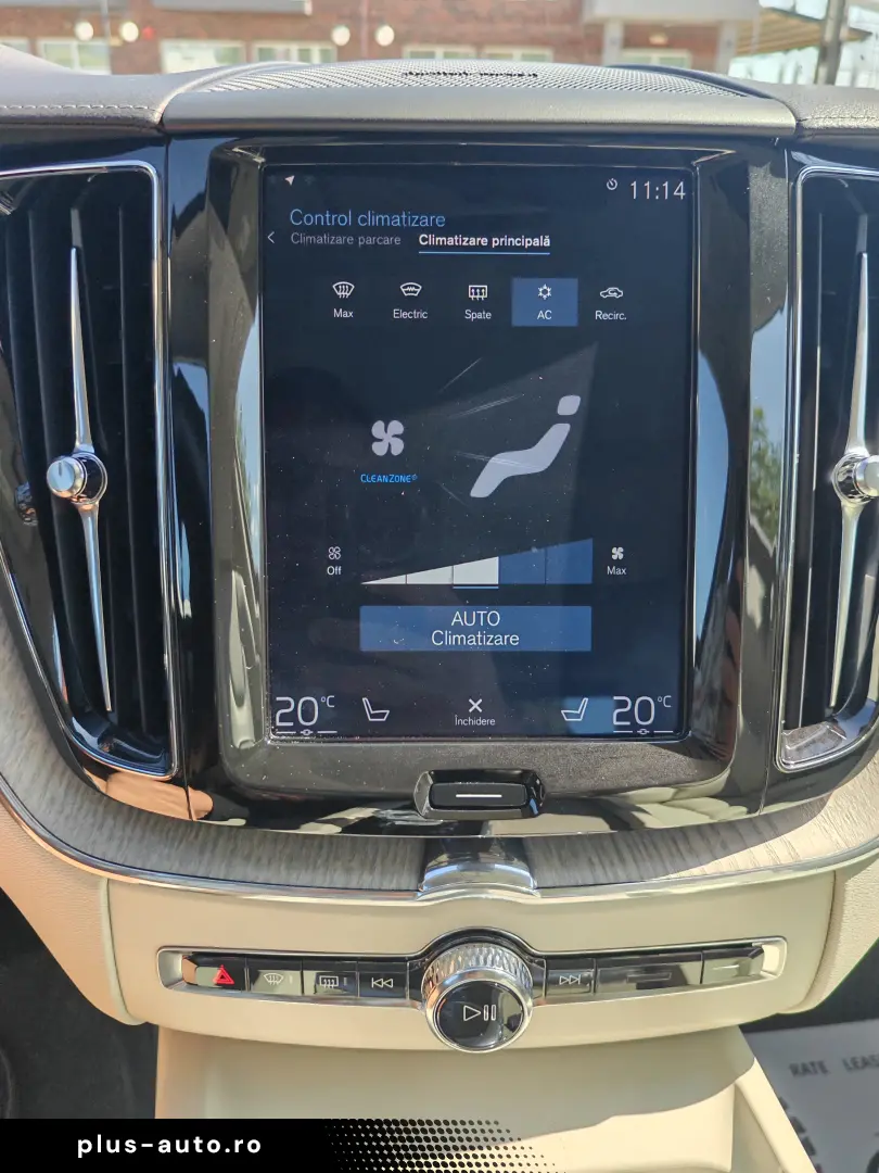 VOLVO XC 60 HYBRID PLUG-IN T8 AWD INSCRIPTION