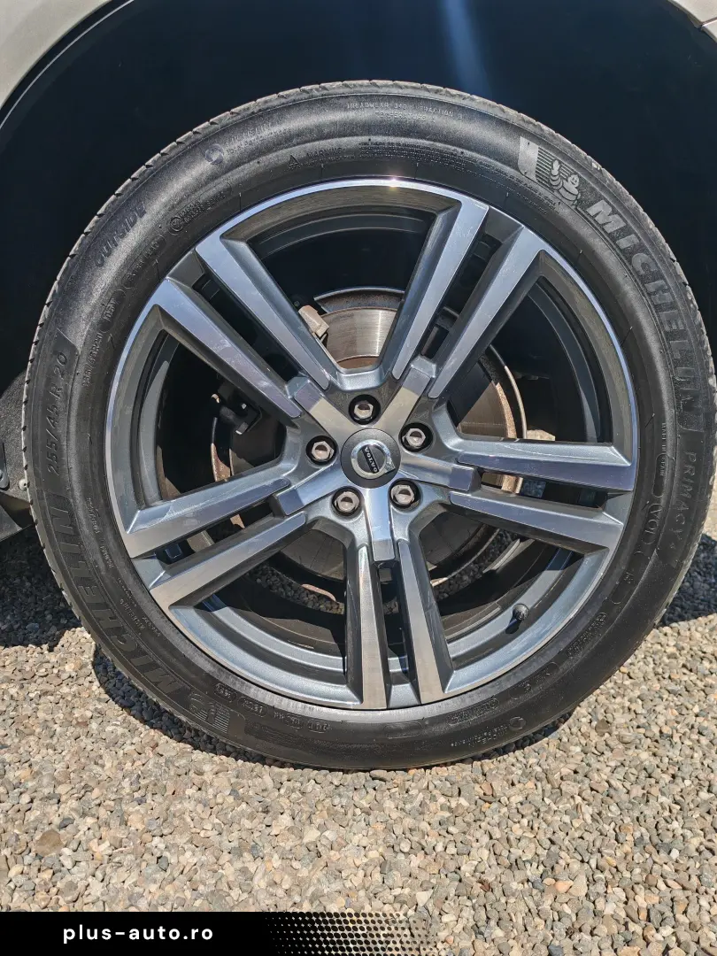 VOLVO XC 60 HYBRID PLUG-IN T8 AWD INSCRIPTION