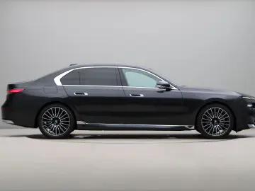 BMW 740 7 Serie 740d xDrive Sedan