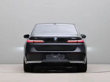 BMW 740 7 Serie 740d xDrive Sedan