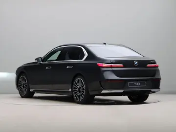 BMW 740 7 Serie 740d xDrive Sedan