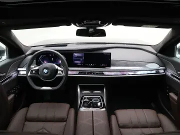 BMW 740 7 Serie 740d xDrive Sedan