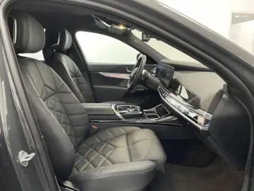 BMW 740d xDrive Limousine M Sport Sky 360  PANO ACC