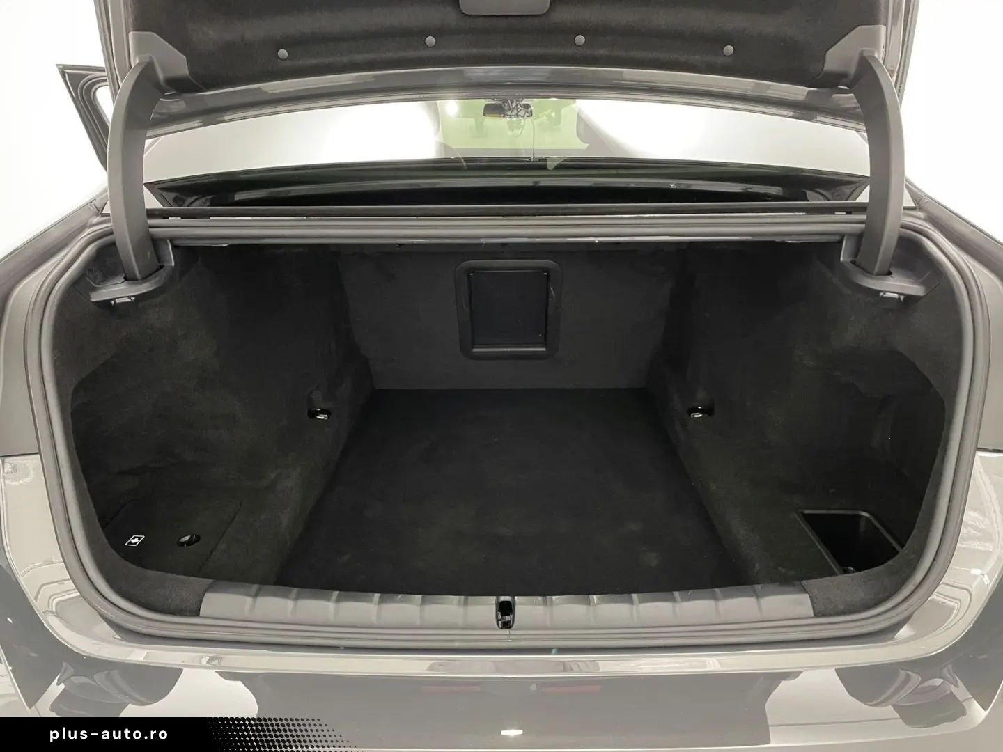 BMW 740d xDrive Limousine M Sport Sky 360  PANO ACC