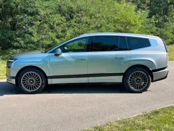 HYUNDAI IONIQ 9 UNIQ 226kW  RW600KM Pano 6Si Relax HeUp