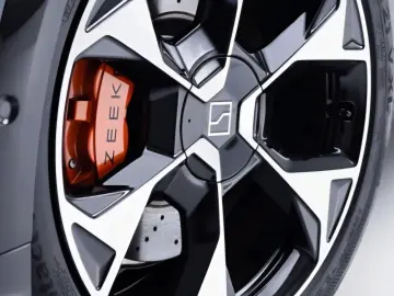 ZEEKR 7X Privilege AWD - ELECTRIC - STOC