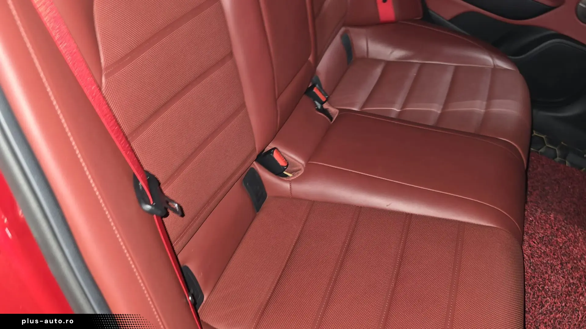 Kia Stinger Garnatie 36 luni LED Ventilatie TVA