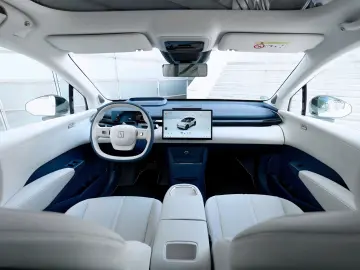 ZEEKR X Privilege AWD - ELECTRIC - STOC