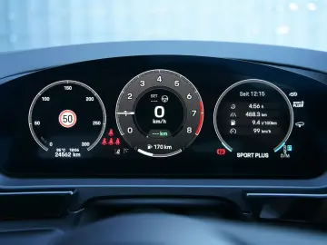 PORSCHE Cayenne Coupe S E-Hybrid  HD-MATRIX SPORTAGA