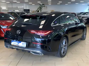 MERCEDES-BENZ CLA 200 Shooting Brake d AMG Multibeam…