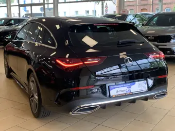 MERCEDES-BENZ CLA 200 Shooting Brake d AMG Multibeam…