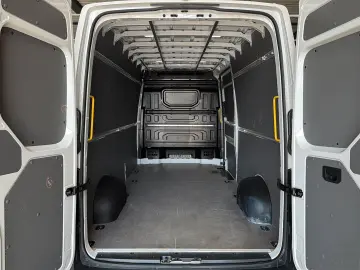 VW Crafter 35 LR Hochdach FWD Klimaanlage RFK PDC