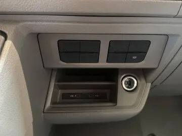 VW Crafter 35 LR Hochdach FWD Klimaanlage RFK PDC