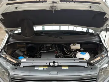 VW Crafter 35 LR Hochdach FWD Klimaanlage RFK PDC