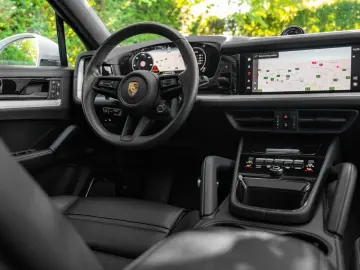 PORSCHE Cayenne S E-H  Coupe SportDesign Burmester SAG