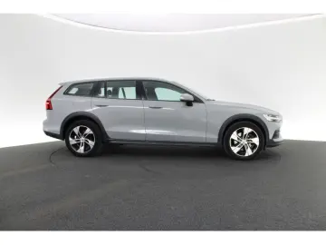VOLVO V60 Cross Country 2.0 Plus AWD LED LEDER KAMERA