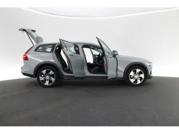 VOLVO V60 Cross Country 2.0 Plus AWD LED LEDER KAMERA