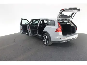 VOLVO V60 Cross Country 2.0 Plus AWD LED LEDER KAMERA