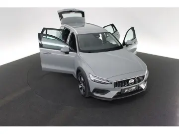 VOLVO V60 Cross Country 2.0 Plus AWD LED LEDER KAMERA