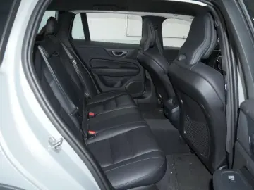 VOLVO V60 Cross Country 2.0 Plus AWD LED LEDER KAMERA