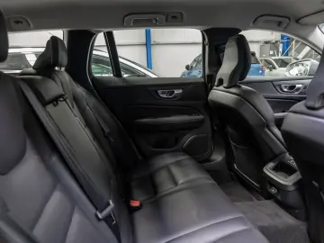 VOLVO V60 Cross Country 2.0 Plus AWD LED LEDER KAMERA