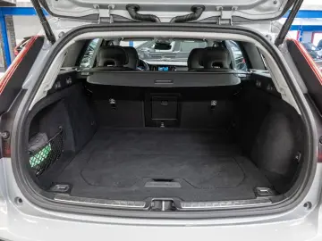 VOLVO V60 Cross Country 2.0 Plus AWD LED LEDER KAMERA